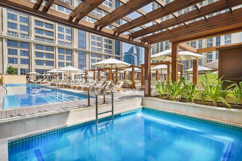 Apartment in Al Habtoor City, Business Bay, Dubai 2 bedrooms, 140 sq.m. № 105133 - photo 19