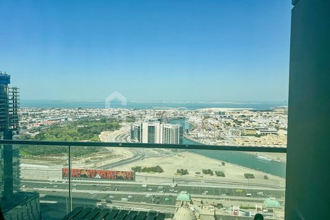 Apartment in Al Habtoor City, Business Bay, Dubai 2 bedrooms, 140 sq.m. № 105133 - photo 13