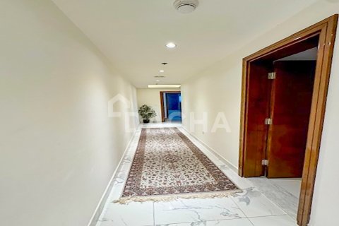 Apartment in Al Habtoor City, Business Bay, Dubai 2 bedrooms, 140 sq.m. № 105133 - photo 11
