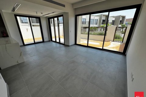 Adosado en Dubai, 4 dormitorios, 232.3 m², № 55674 - foto 3
