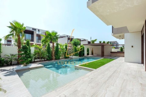 Villa en Dubai Hills Estate, Dubai, 5 dormitorios, 731 m², № 113431 - foto 13