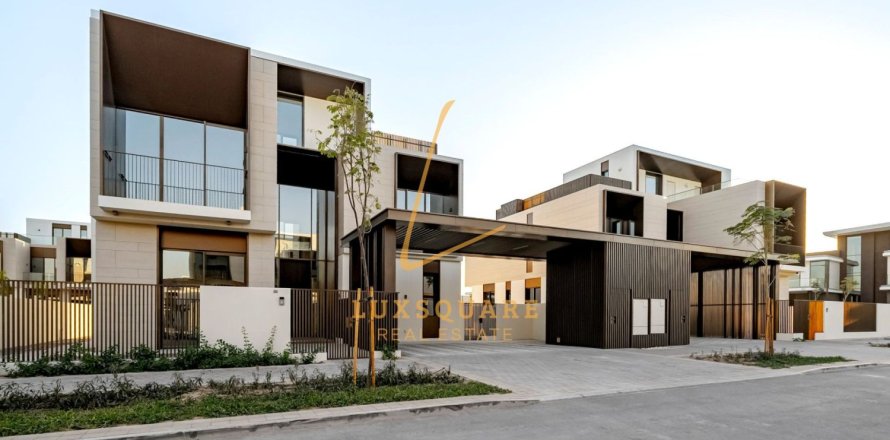Villa en Dubai Hills Estate, Dubai, 5 dormitorios, 731 m², № 113431
