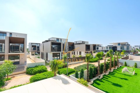 Villa en Dubai Hills Estate, Dubai, 5 dormitorios, 731 m², № 113431 - foto 17