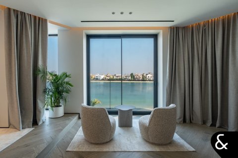 Villa en Garden Homes, Palm Jumeirah, Dubai, 4 dormitorios, 567 m², № 75606 - foto 14