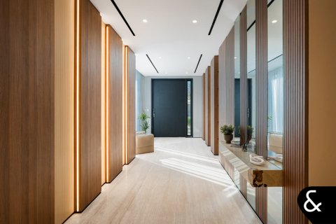 Villa en Garden Homes, Palm Jumeirah, Dubai, 4 dormitorios, 567 m², № 75606 - foto 4