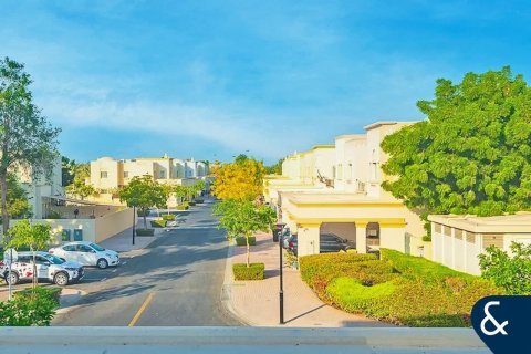 Villa à Springs 8, The Springs, Dubai, 2 chambres, 157 m², № 75602 - photo 4