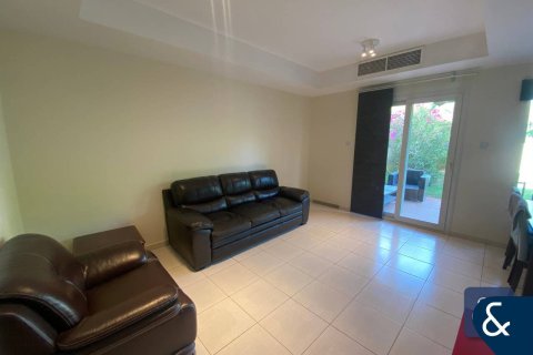 Villa à Springs 8, The Springs, Dubai, 2 chambres, 157 m², № 75602 - photo 8