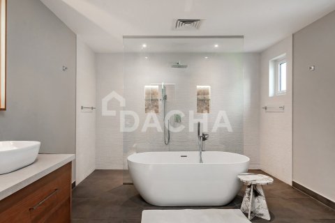 Villa en Jumeirah Golf Estates, Dubai, 4 dormitorios, 445 m², № 114856 - foto 16