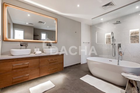Villa en Jumeirah Golf Estates, Dubai, 4 dormitorios, 445 m², № 114856 - foto 15