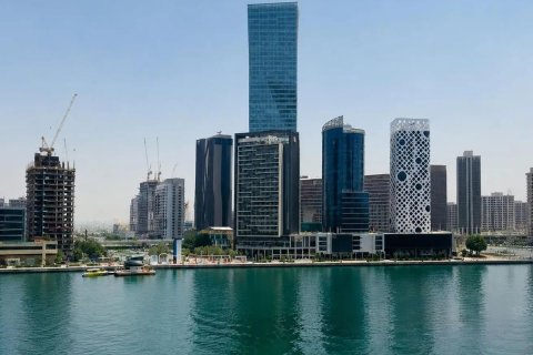 Appartement à Business Bay, Dubai, 1 chambre, 77.3 m², № 112880