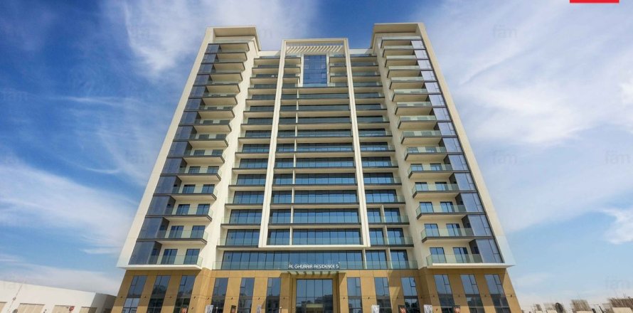 Квартира в Дубае, 2 спальни, 144.8м², № 58797