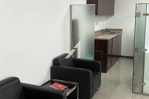 Oficina en Dubai, 82.5 m², № 58780 - foto 5