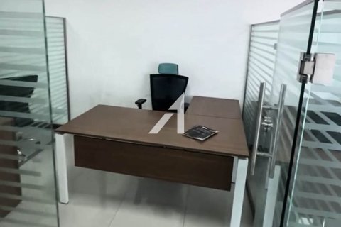 Office in Business Bay, Dubai 82 sq.m. № 58780 - photo 2