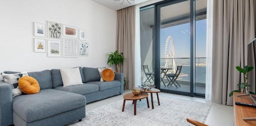 Квартира в Дубае, 2 спальни, 108.4м², № 8247