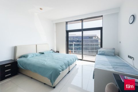 Apartment in Dubai 3 bedrooms, 189.8 sq.m. № 8240 - photo 18