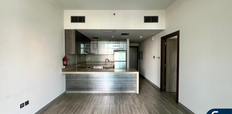 شقة في MBL Residences, أبراج بحيرة جميرا, دبي 1غرف نوم, 70 م² رقم 91158