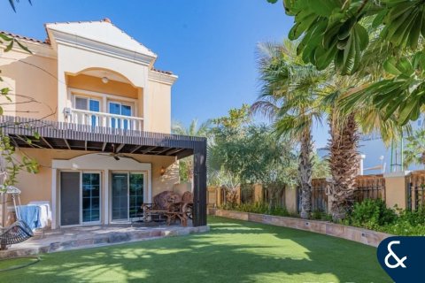 Townhouse in Jumeirah Village Triangle, Dubai 2 bedrooms, 283 sq.m. № 91155 - photo 14