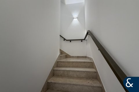 Villa en District 12, Jumeirah Village Circle, Dubai, 4 dormitorios, 27 m², № 91159 - foto 17