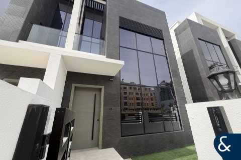 Villa en District 12, Jumeirah Village Circle, Dubai, 4 dormitorios, 27 m², № 91159