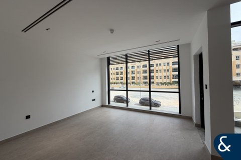 Villa en District 12, Jumeirah Village Circle, Dubai, 4 dormitorios, 27 m², № 91159 - foto 24