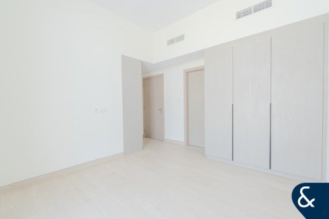 Adosado en Al Furjan, Dubai, 4 dormitorios, 280 m², № 78632 - foto 12
