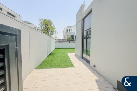 Adosado en Al Furjan, Dubai, 4 dormitorios, 280 m², № 78632 - foto 5