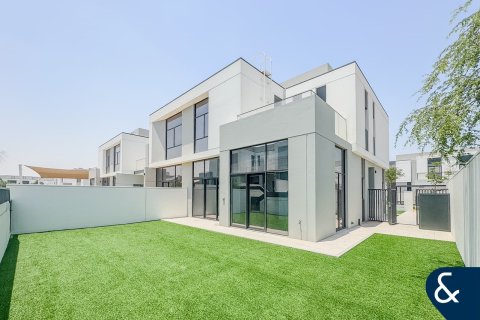 Adosado en Al Furjan, Dubai, 4 dormitorios, 280 m², № 78632 - foto 2