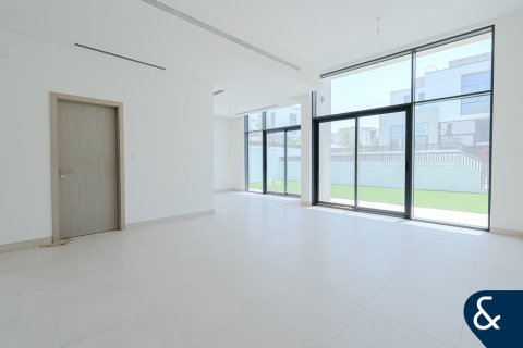 Adosado en Al Furjan, Dubai, 4 dormitorios, 280 m², № 78632 - foto 1