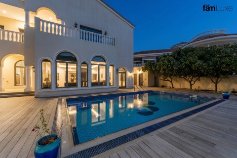 Villa en Palm Jumeirah, Dubai, 6 dormitorios, 1393.2 m², № 93388 - foto 17