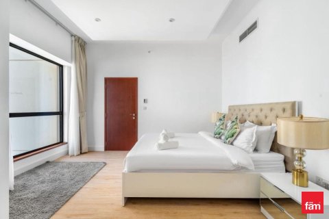 Apartment in Dubai 2 bedrooms, 131.5 sq.m. № 93384 - photo 13