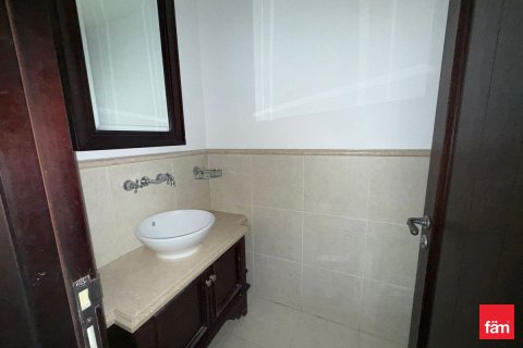 Apartment in Old Town, Dubai 2 bedrooms, 128.5 sq.m. № 89336 - photo 19