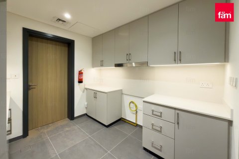 Villa en Dubai, 5 dormitorios, 420 m², № 85785 - foto 12