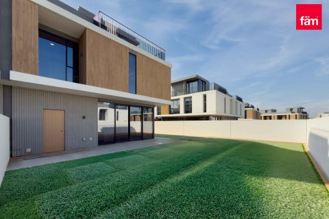 Villa en Dubai, 5 dormitorios, 420 m², № 85785 - foto 24