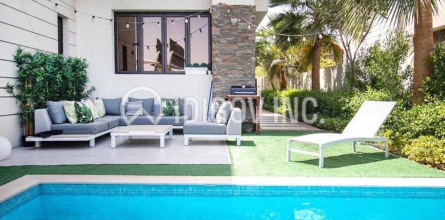 Вилла в DAMAC Hills (Akoya by DAMAC), Дубай, 4 спальни, 388м², № 49825