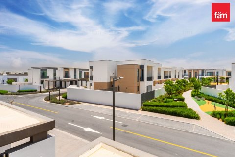 Villa en Dubai, 3 dormitorios, 144.8 m², № 137576 - foto 8