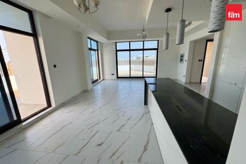 Villa à Dubai, 4 chambres, 288 m², № 137580 - photo 2
