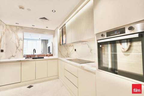 Снять в аренду квартиру в Дубае: 2 спальни, 149.6м², № 90657 - фото 10