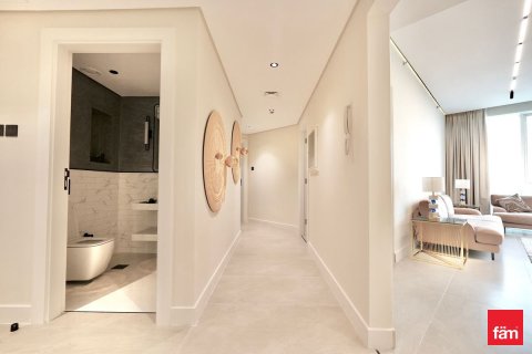 Снять в аренду квартиру в Дубае: 2 спальни, 149.6м², № 90657 - фото 12