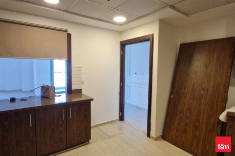 Apartamento en Business Bay, Dubai, 3 dormitorios, 203.2 m², № 90648 - foto 13