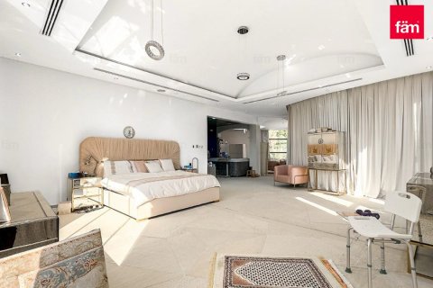 Villa en Dubai, 7 dormitorios, 1723.7 m², № 90669 - foto 6