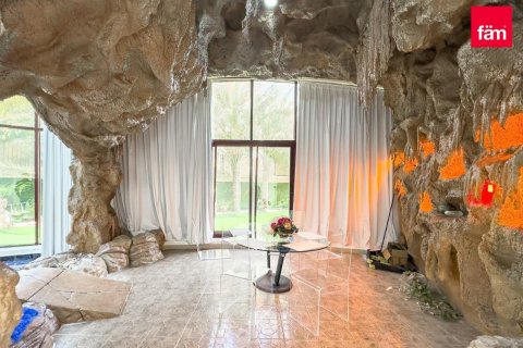 Villa en Dubai, 7 dormitorios, 1723.7 m², № 90669 - foto 23