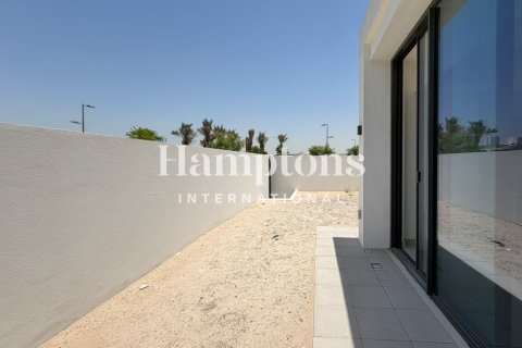 Adosado en Arabian Ranches 3, Dubai, 4 dormitorios, 273.04191700 m², № 110561 - foto 12