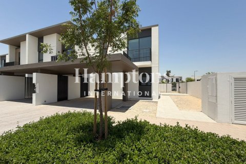 Adosado en Arabian Ranches 3, Dubai, 4 dormitorios, 273.04191700 m², № 110561 - foto 13
