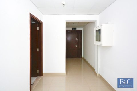 Офис в Джумейра Лейк Тауэрс, Дубай, 104м², № 103874