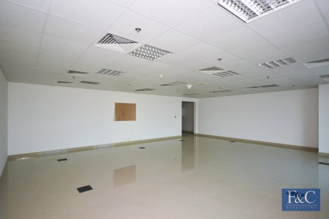 Office in Jumeirah Lake Towers, Dubai 104 sq.m. № 103874 - photo 13