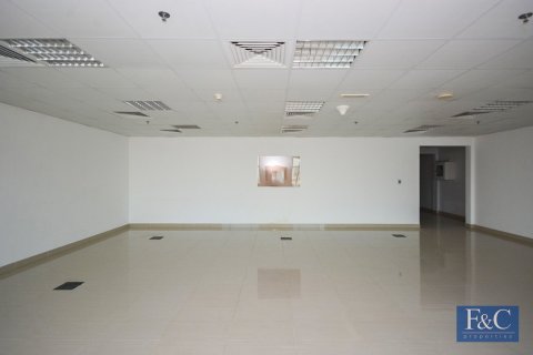Office in Jumeirah Lake Towers, Dubai 104 sq.m. № 103874 - photo 11