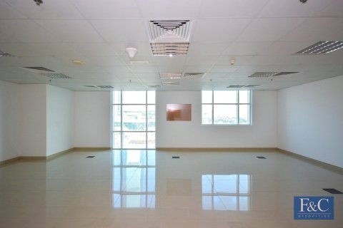 Office in Jumeirah Lake Towers, Dubai 104 sq.m. № 103874 - photo 14