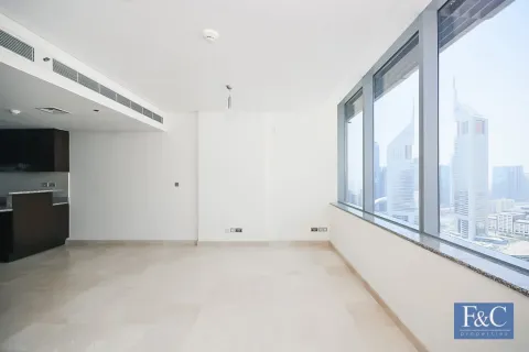 Apartment in DIFC, Dubai 50 sq.m. № 103871 - photo 18