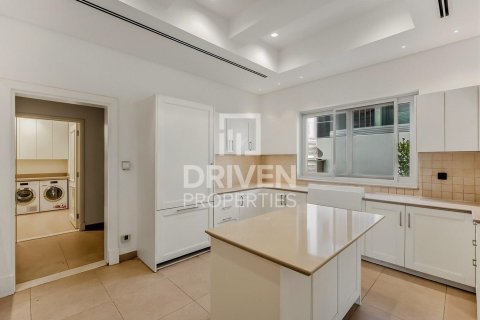 Villa en District One, Mohammed Bin Rashid City, Dubai, 5 dormitorios, 779.08 m², № 127871 - foto 11