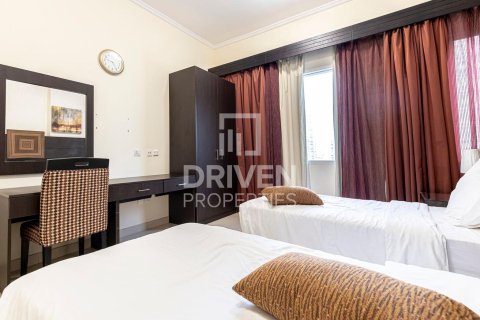 Apartamento en Al Barsha 1, Al Barsha, Dubai, 2 dormitorios, 120.03 m², № 127870 - foto 8